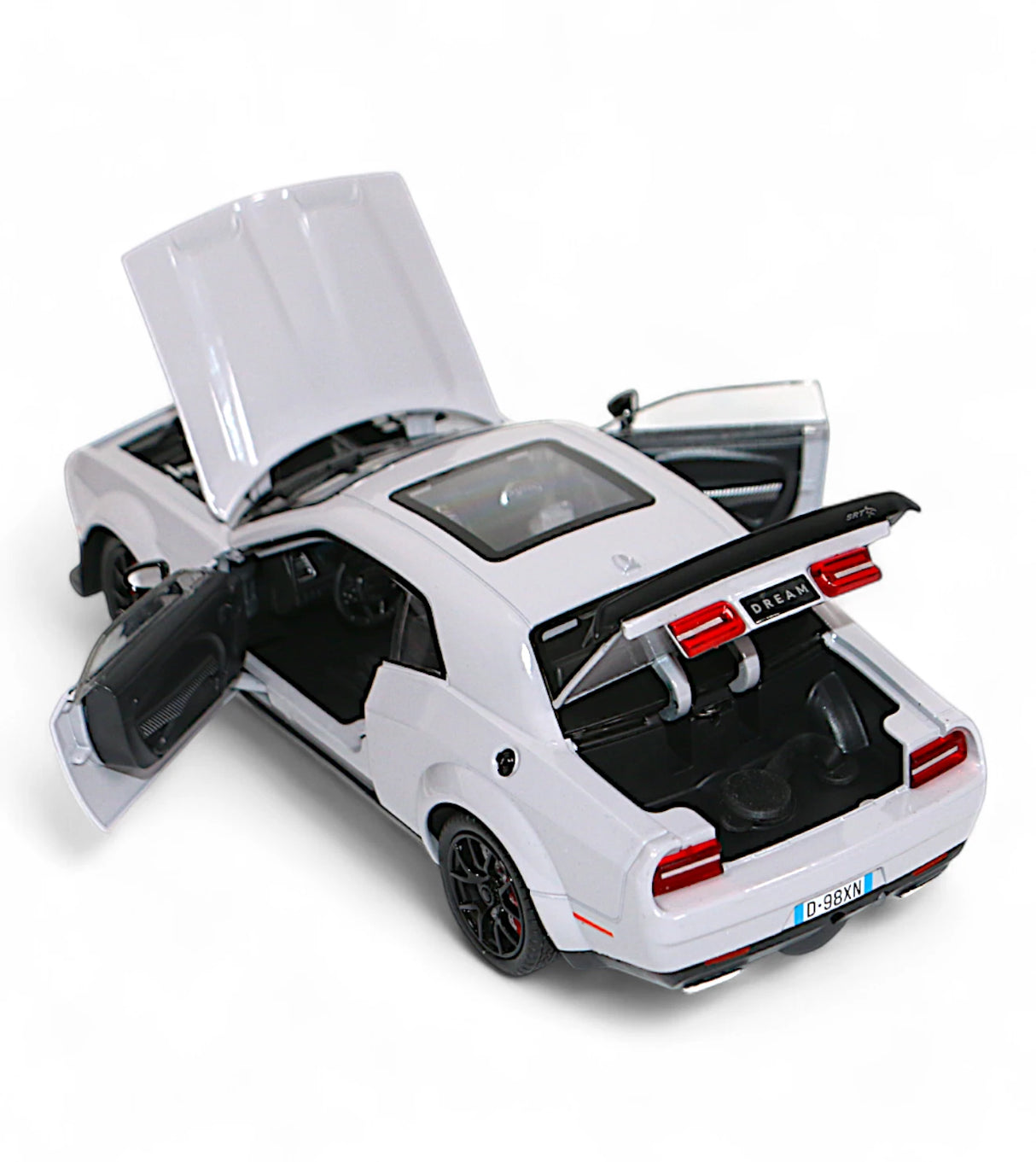 die-cast metal dodge challenger hellcat srt 1:24 model with spray , music & lights