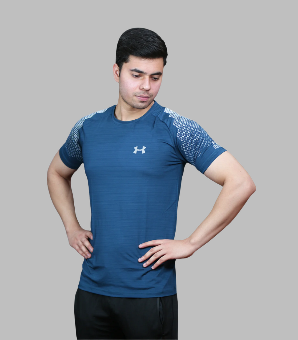 t shirt half sleeves under armour zinc