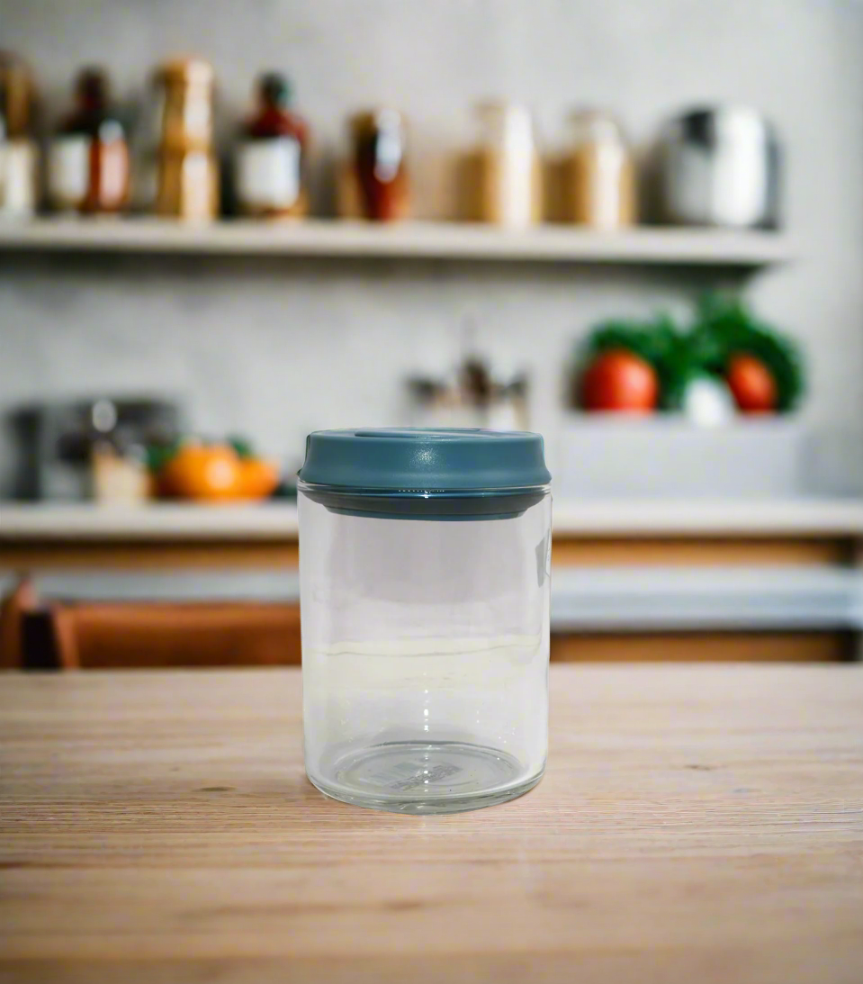 luminarc glass jar & lid china 0386