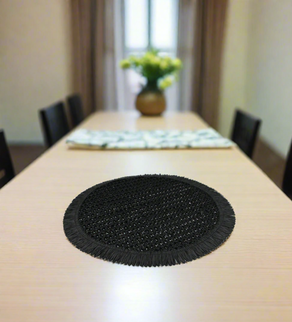 table mat 1pc round black china d558