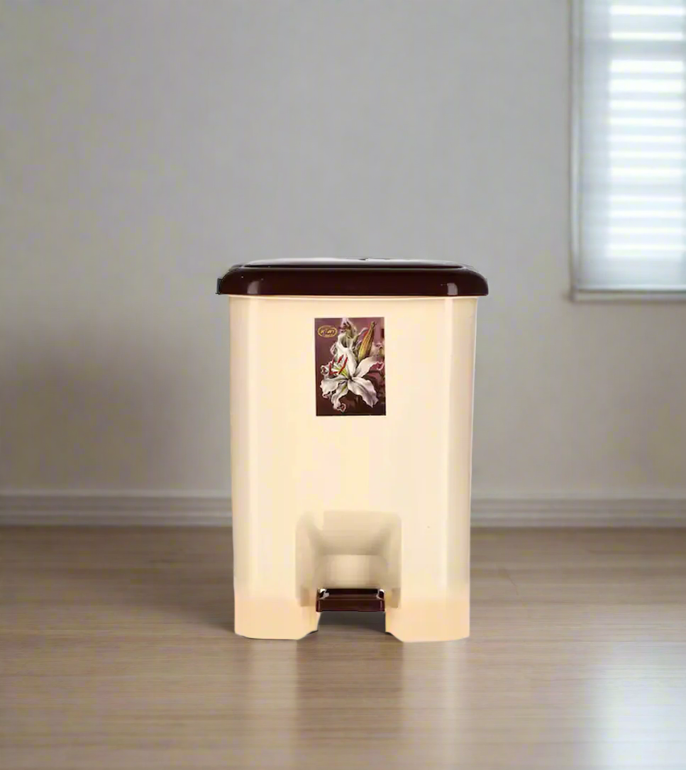 plastic dustbin 6l pedal smart