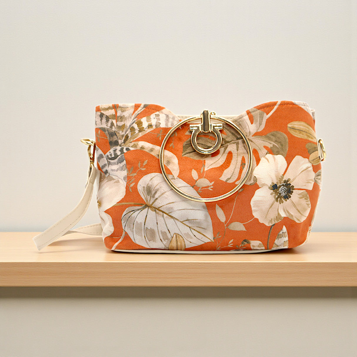 ladies cross body  bag