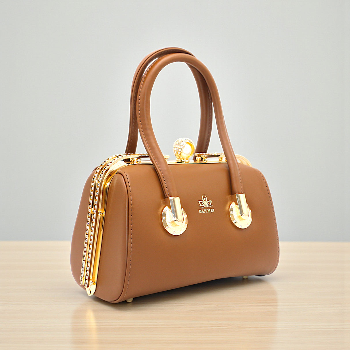 ladies handbag fancy