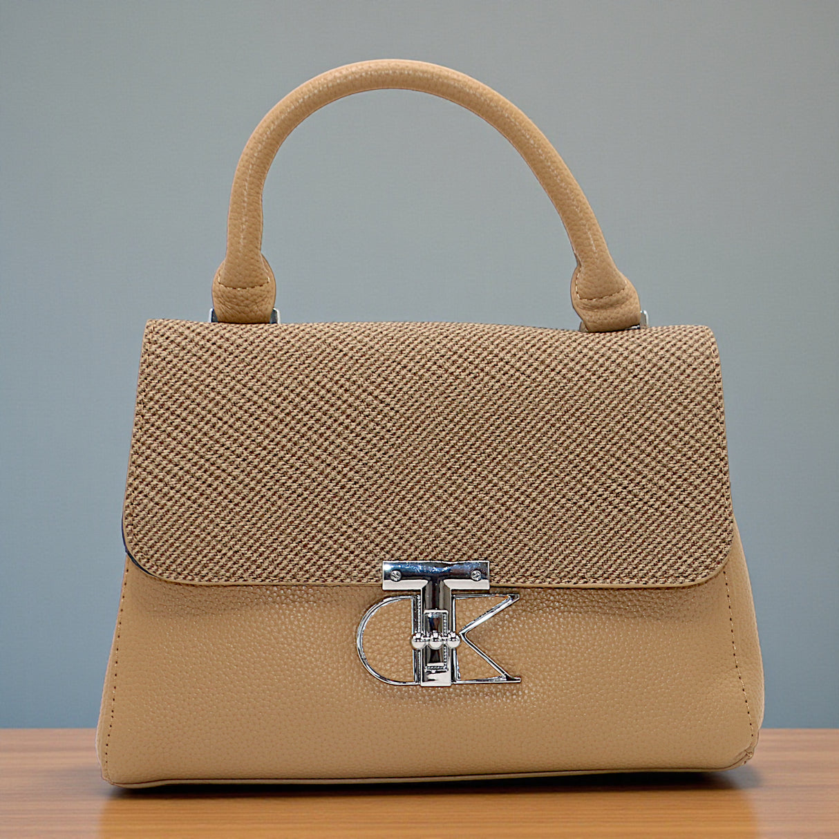 ladies handbag