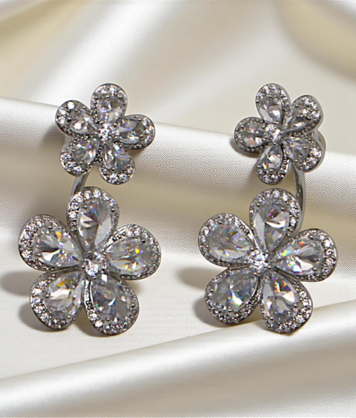ear ring white flower with diamond stone china