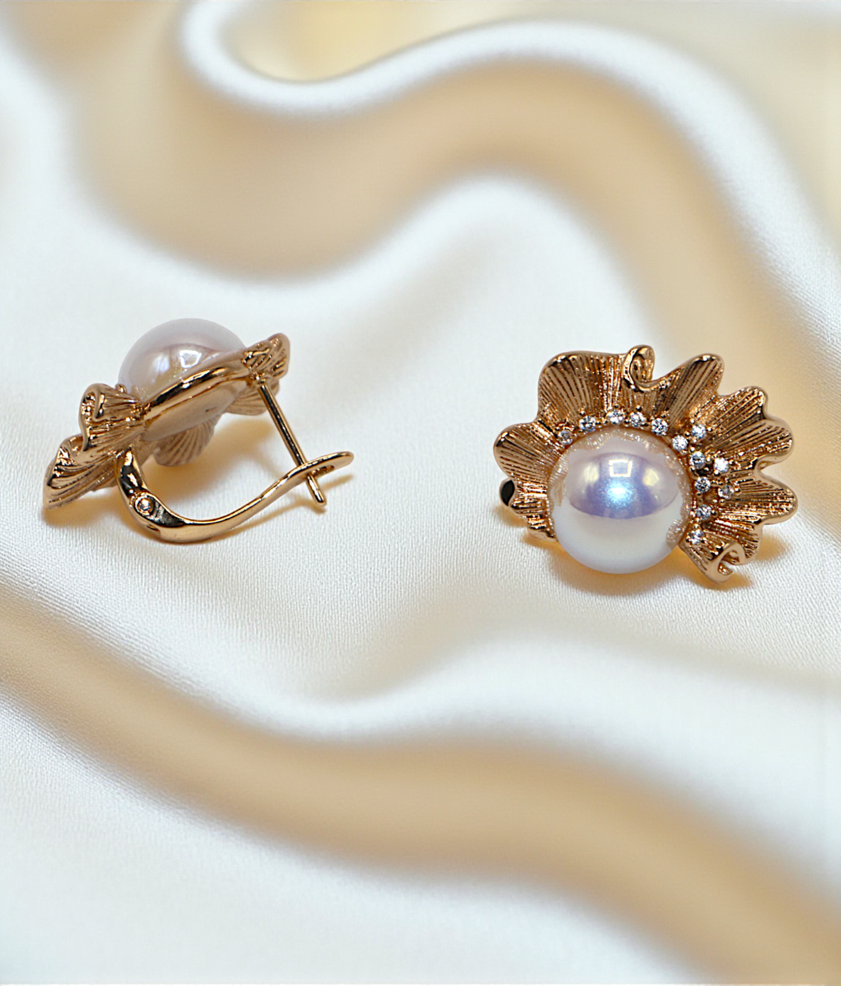 ear ring golden and pearl china