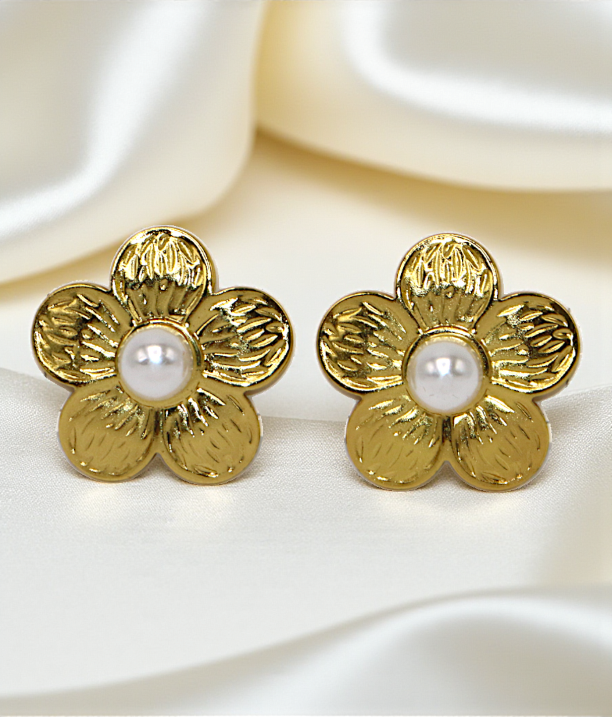 ear ring gold plated flower china