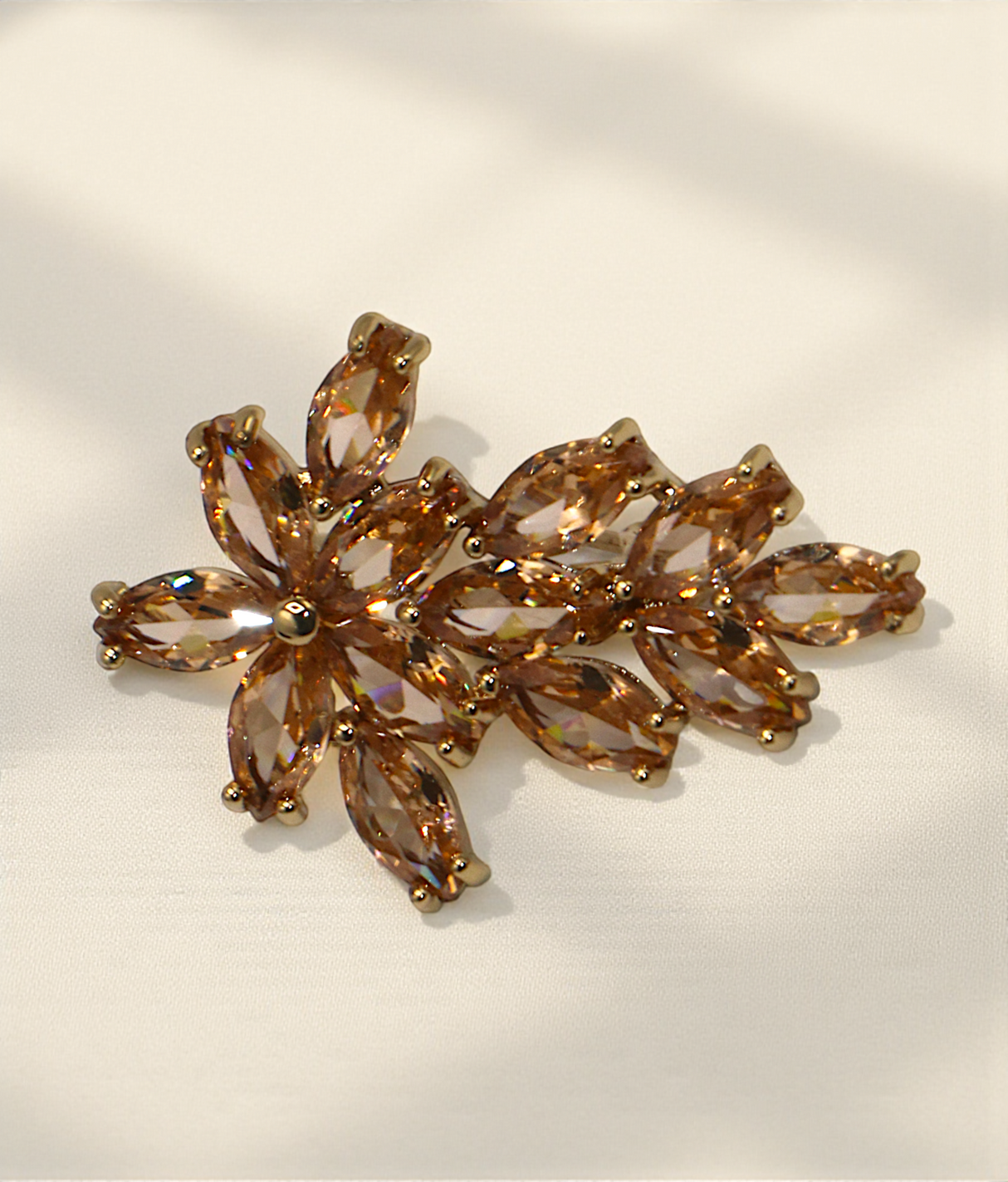 brooch leaf crystal stone