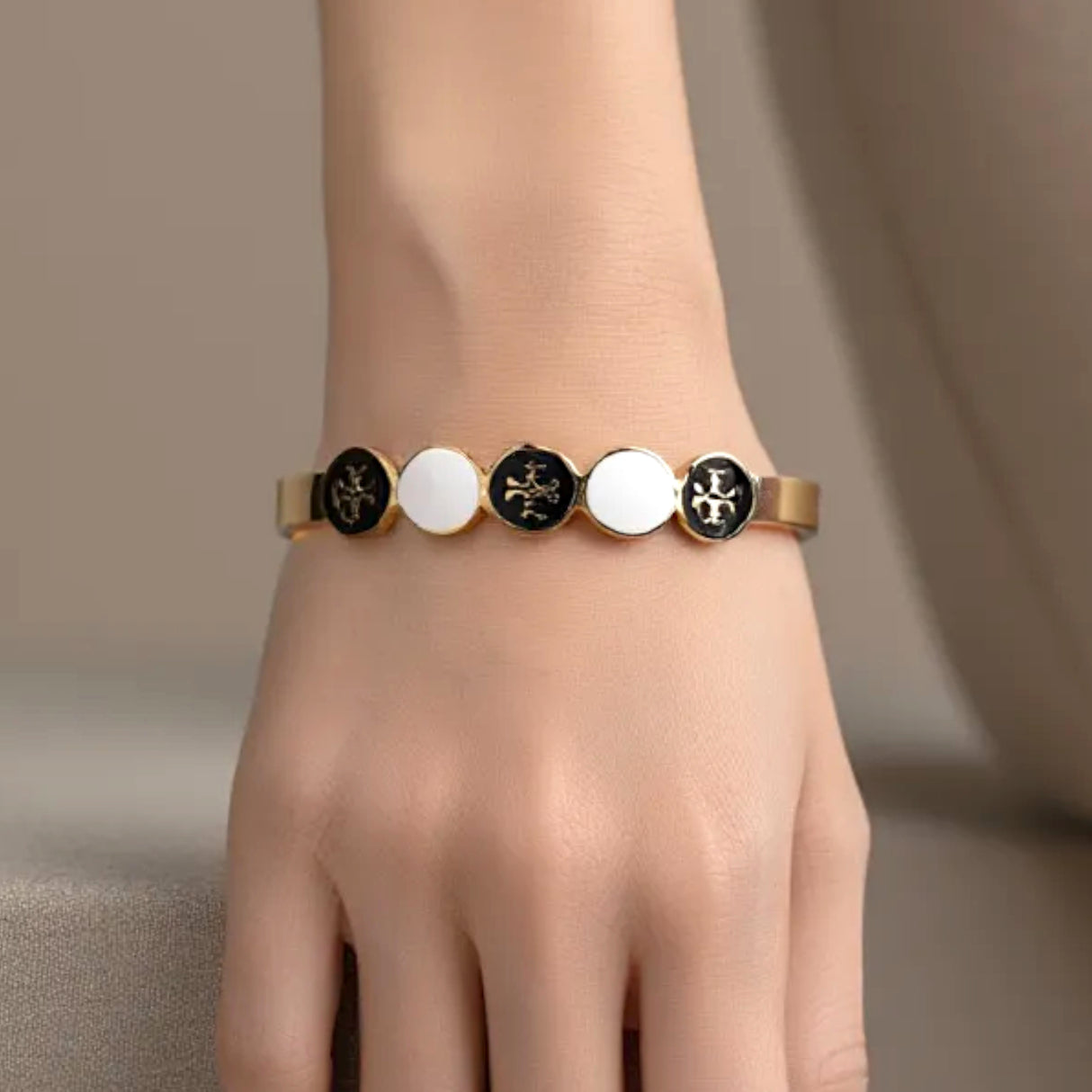 ladies bracelet gold plated