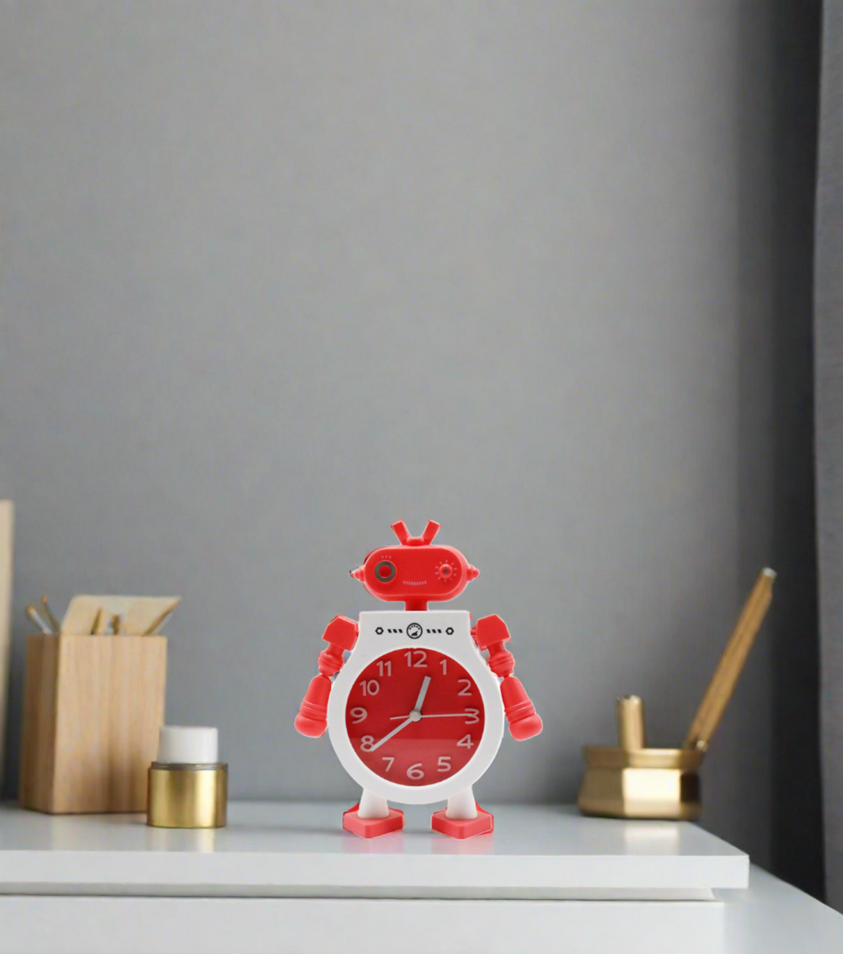 table clock robot 8"x6.5" d212