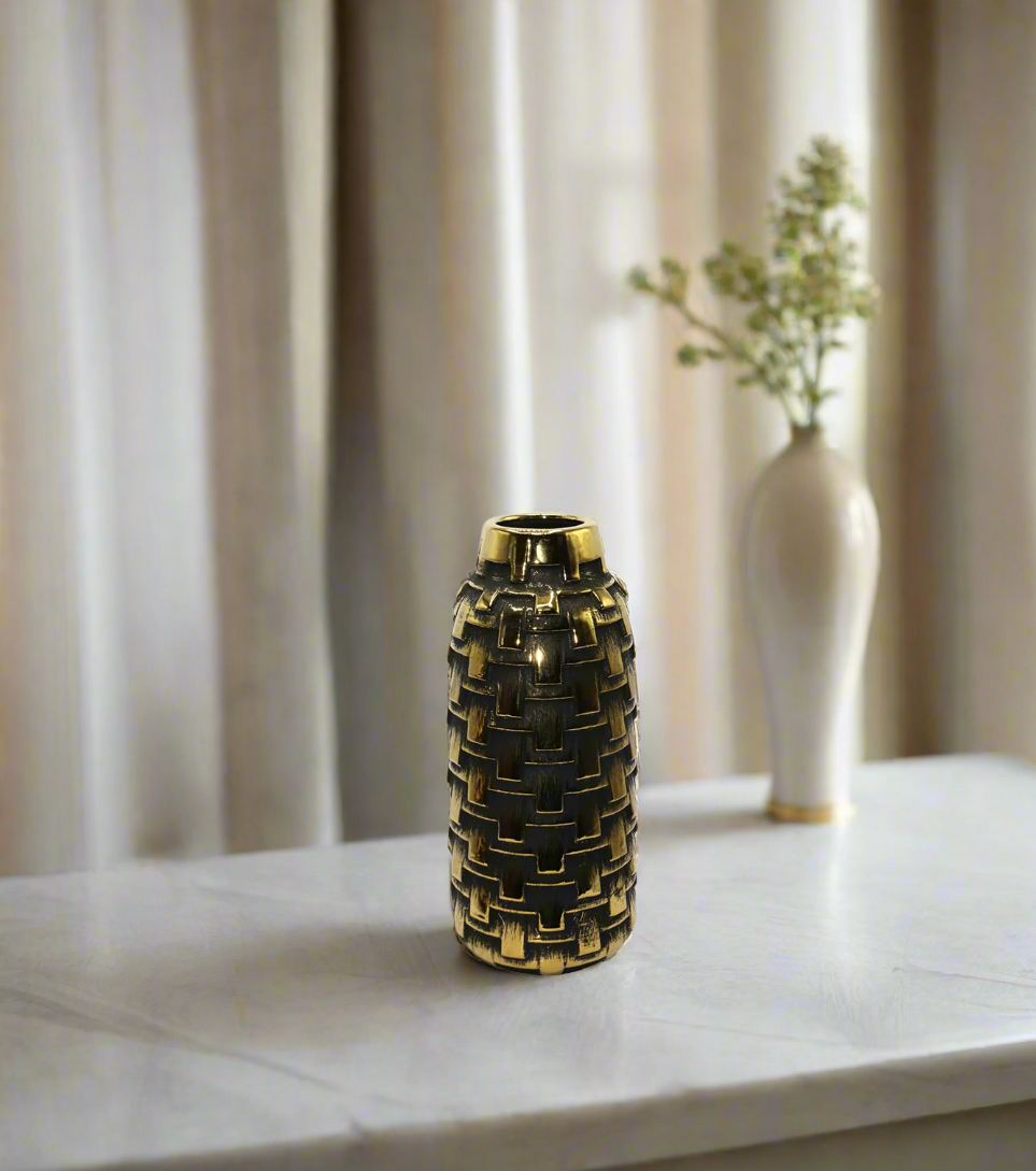 ceramic vase woody 14"x 5" china d983