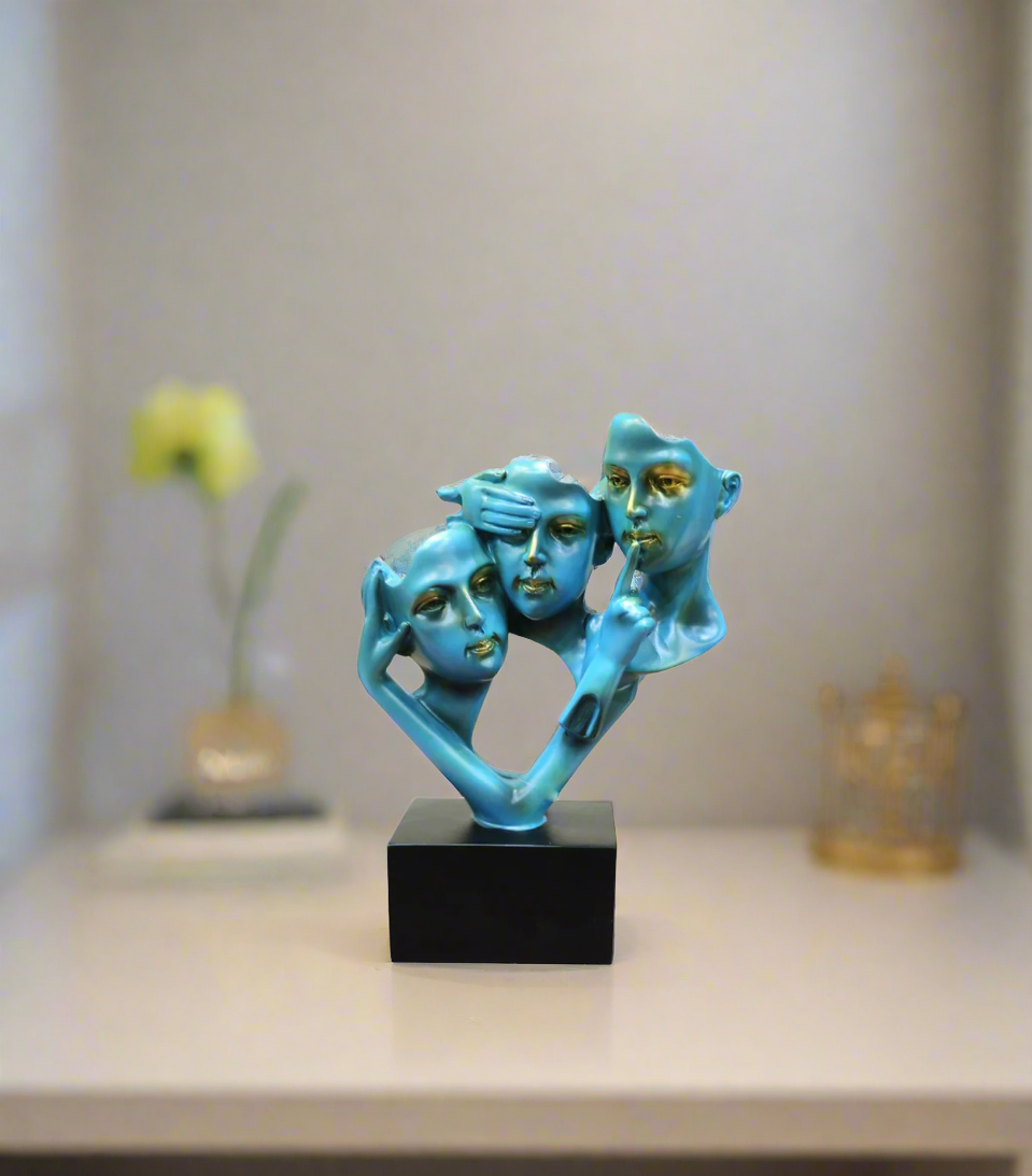 statue man 3face berylline china 1154