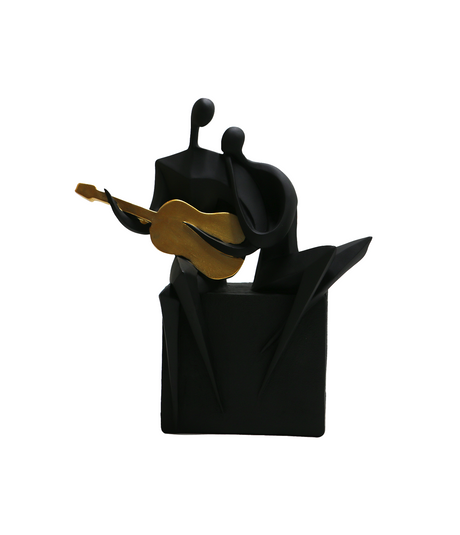 statue couple with guitar china (9.5"x8.5")