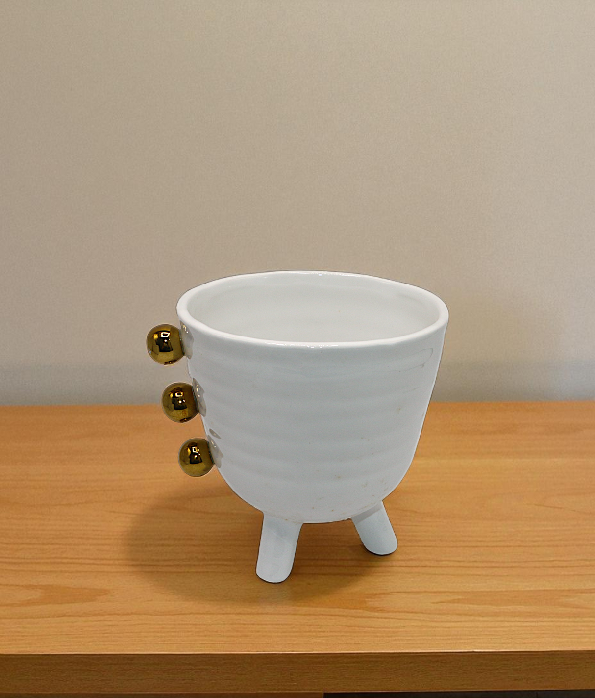 ceramic vase white with golden dots large china "6.4x6"