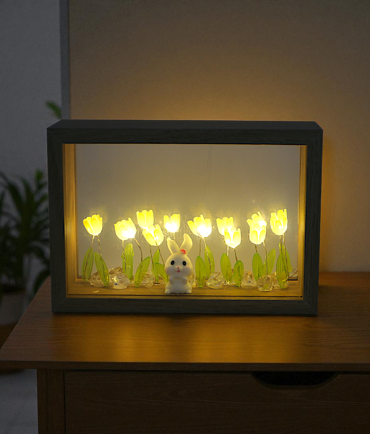 yellow tulip flower light with wood frame china "4.7x7"