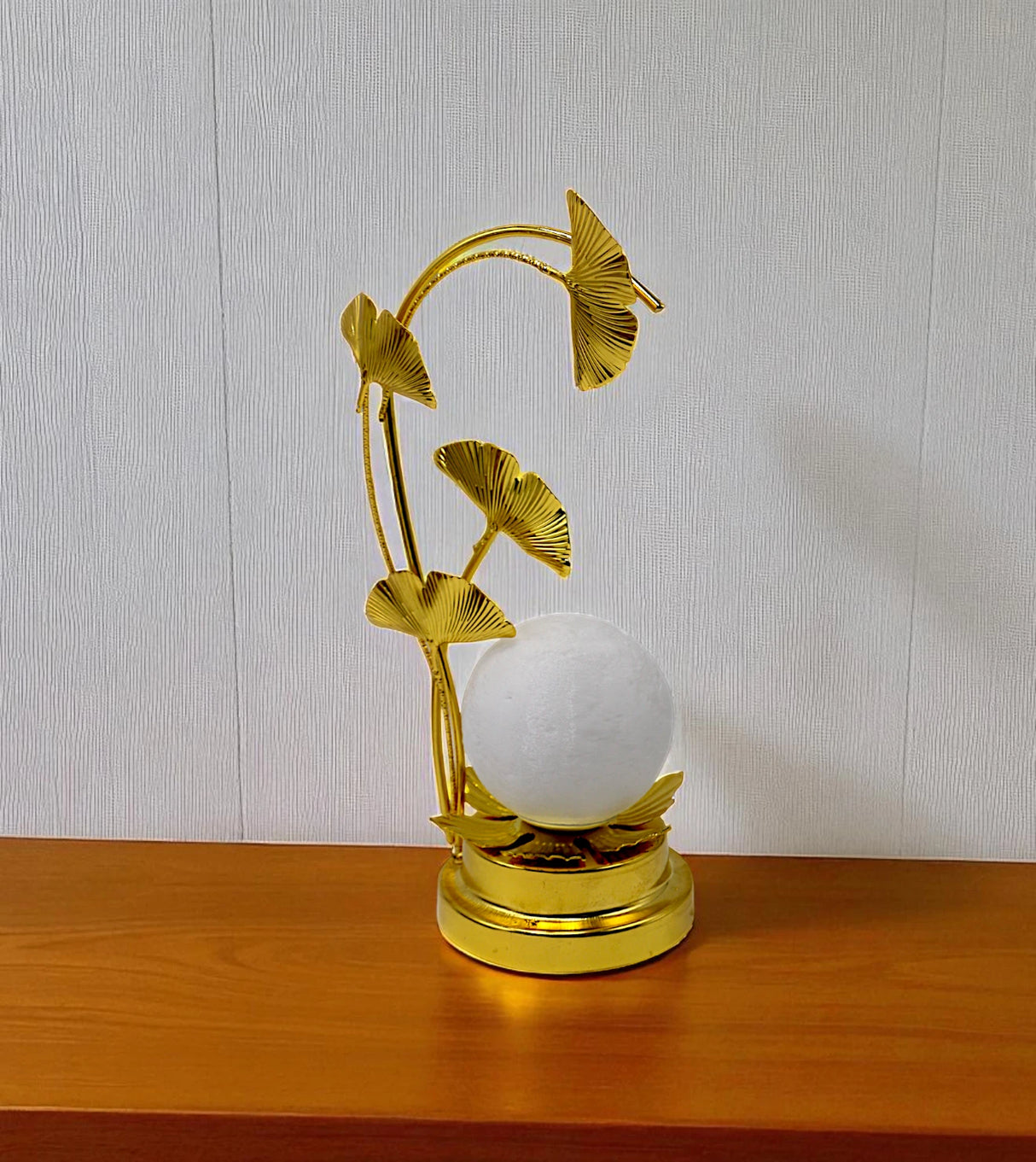 led globe metal stand golden china