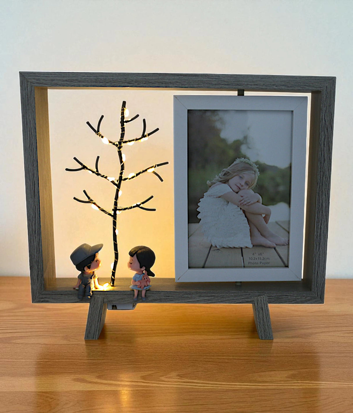 wood photo frame with led tree & 2 childern grey china "9x10"