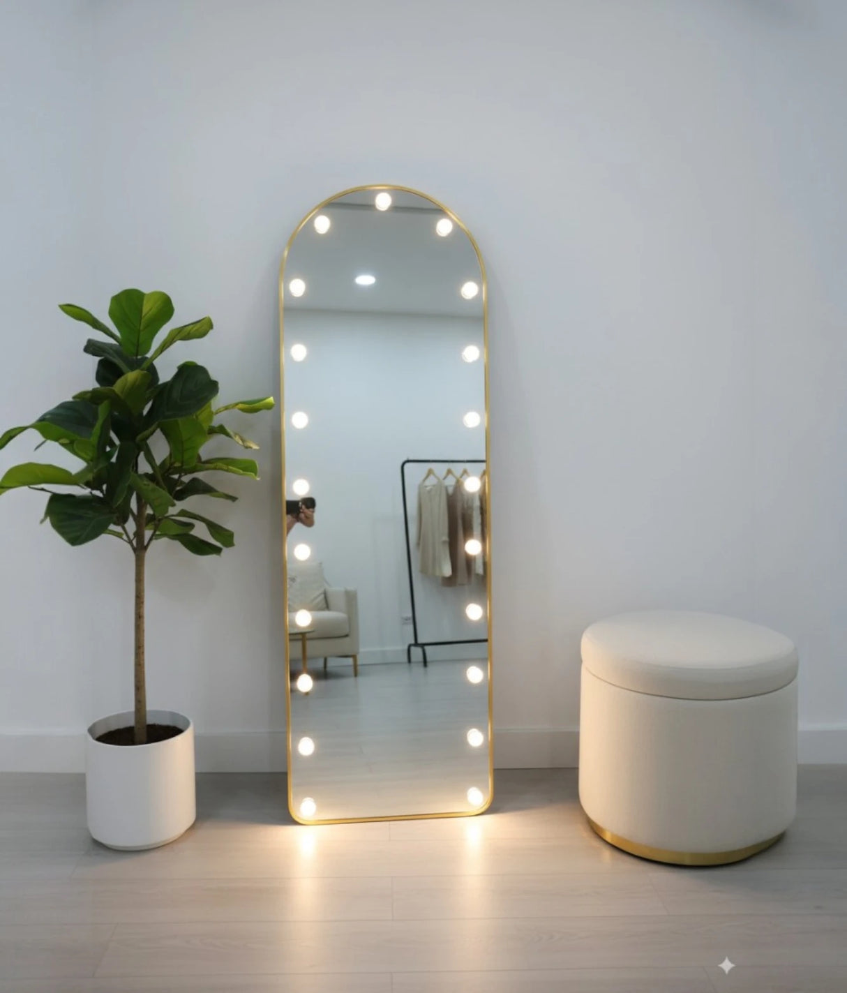 standing mirror with light china