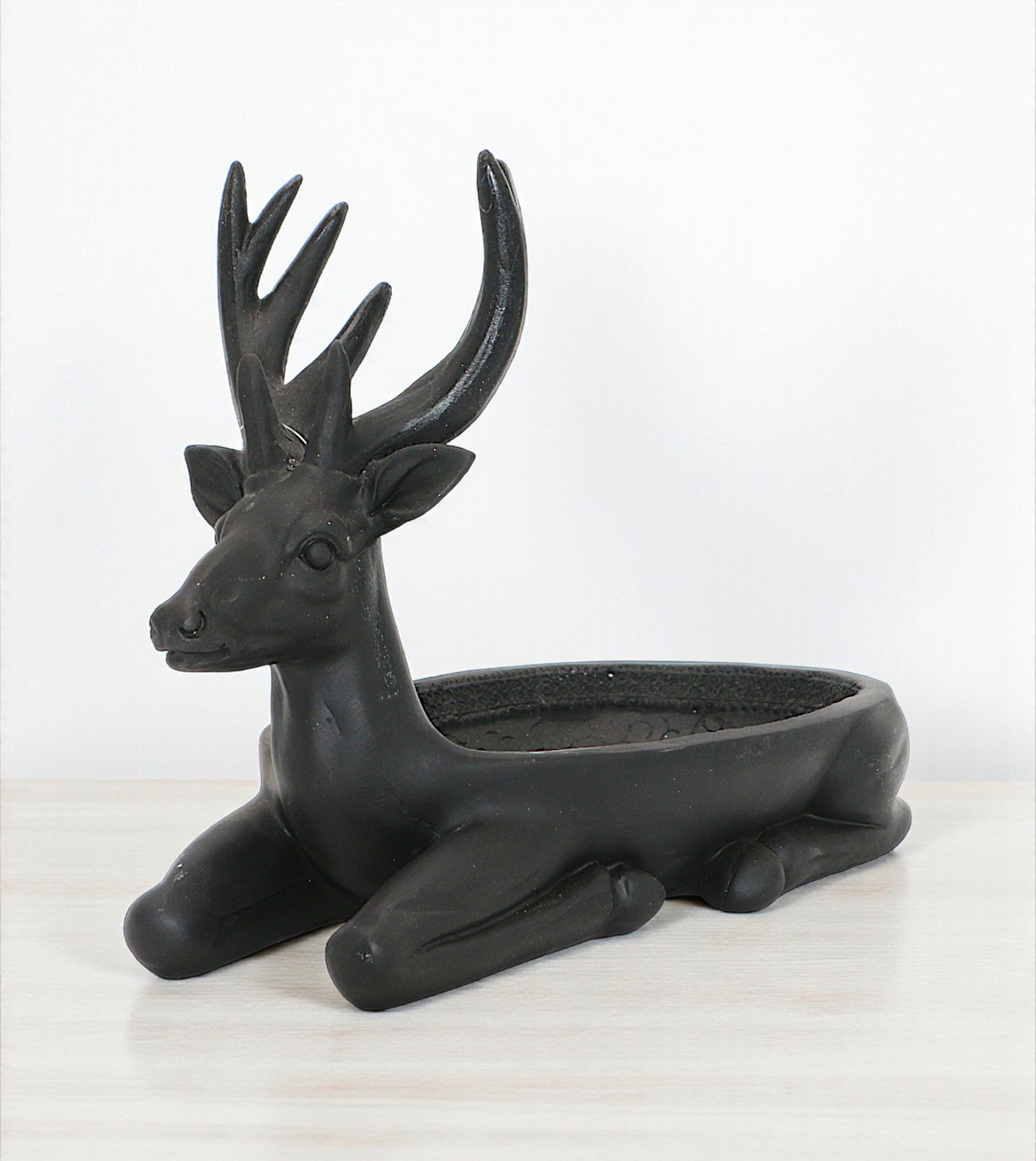 statue swamp deer organizer black china 7.7x10.6