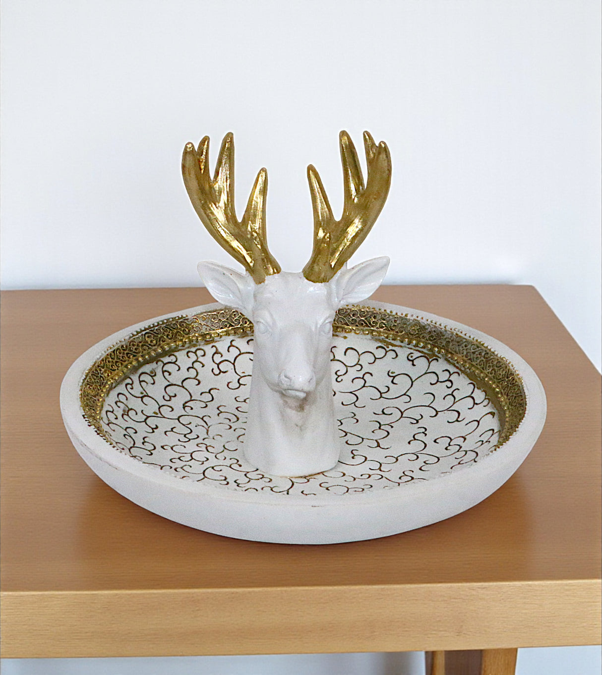 statue swamp deer plate white china 5.7x7.6