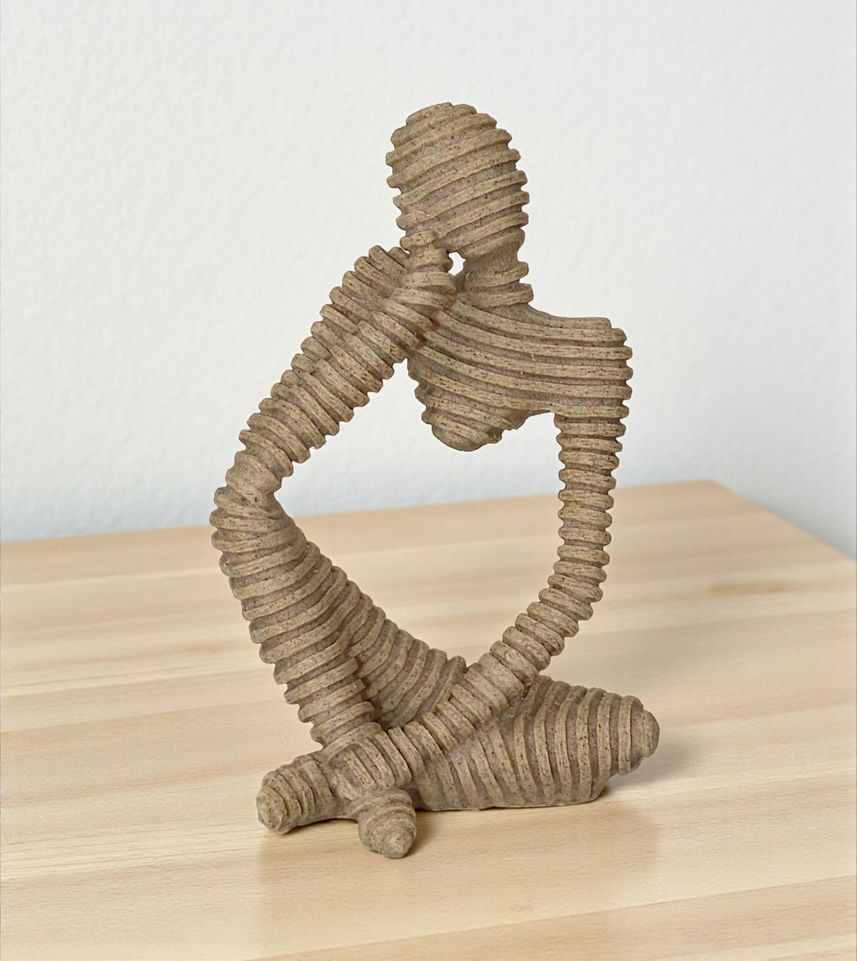statue nordic thinker beige china "9x5"