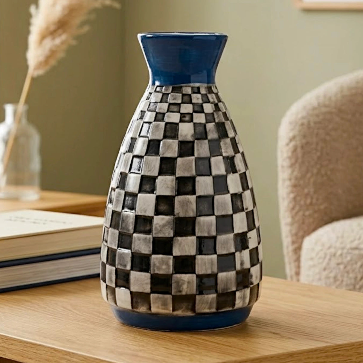 ceramic vase black & white checkered blue small 6"x4" china