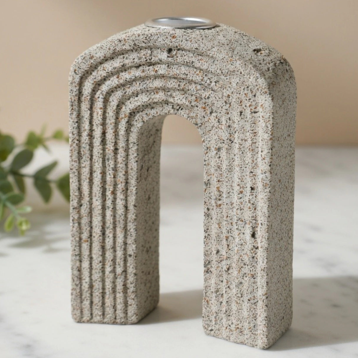 modern arch shape ribbed groove candle holder resin beige color 4"x5" china