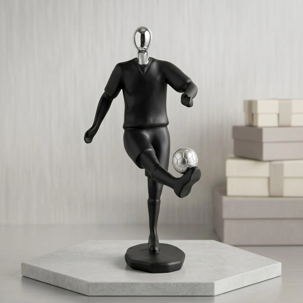 statue man hold football fiber black 12"x7.5" china