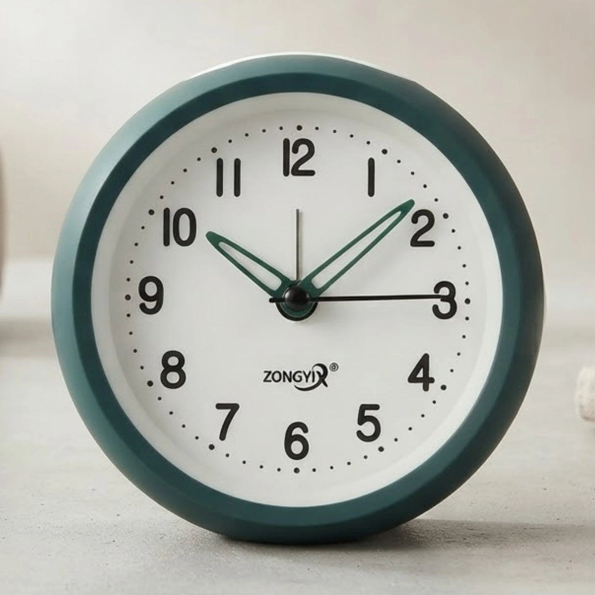 alarm clock round green 4''x4'' china