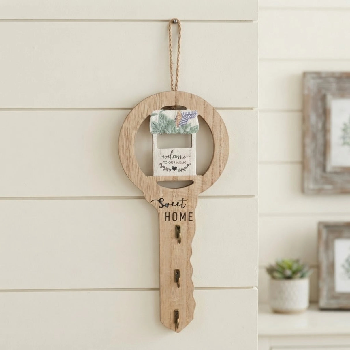 key hook wooden 3s skin 12"x5.5" china