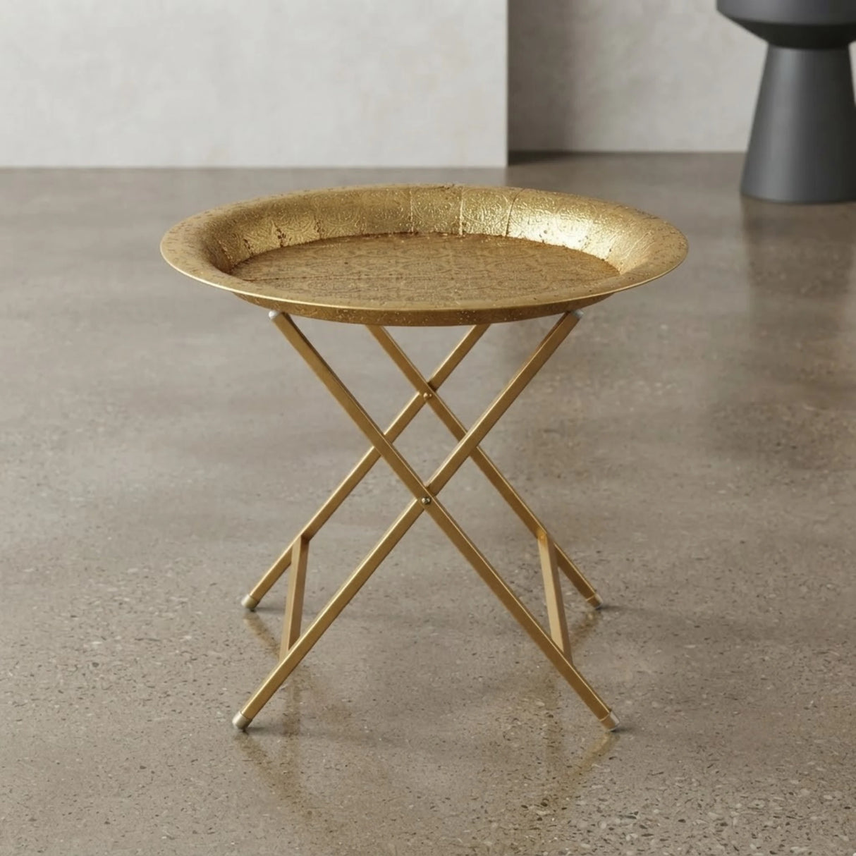 fancy metal table golden round china