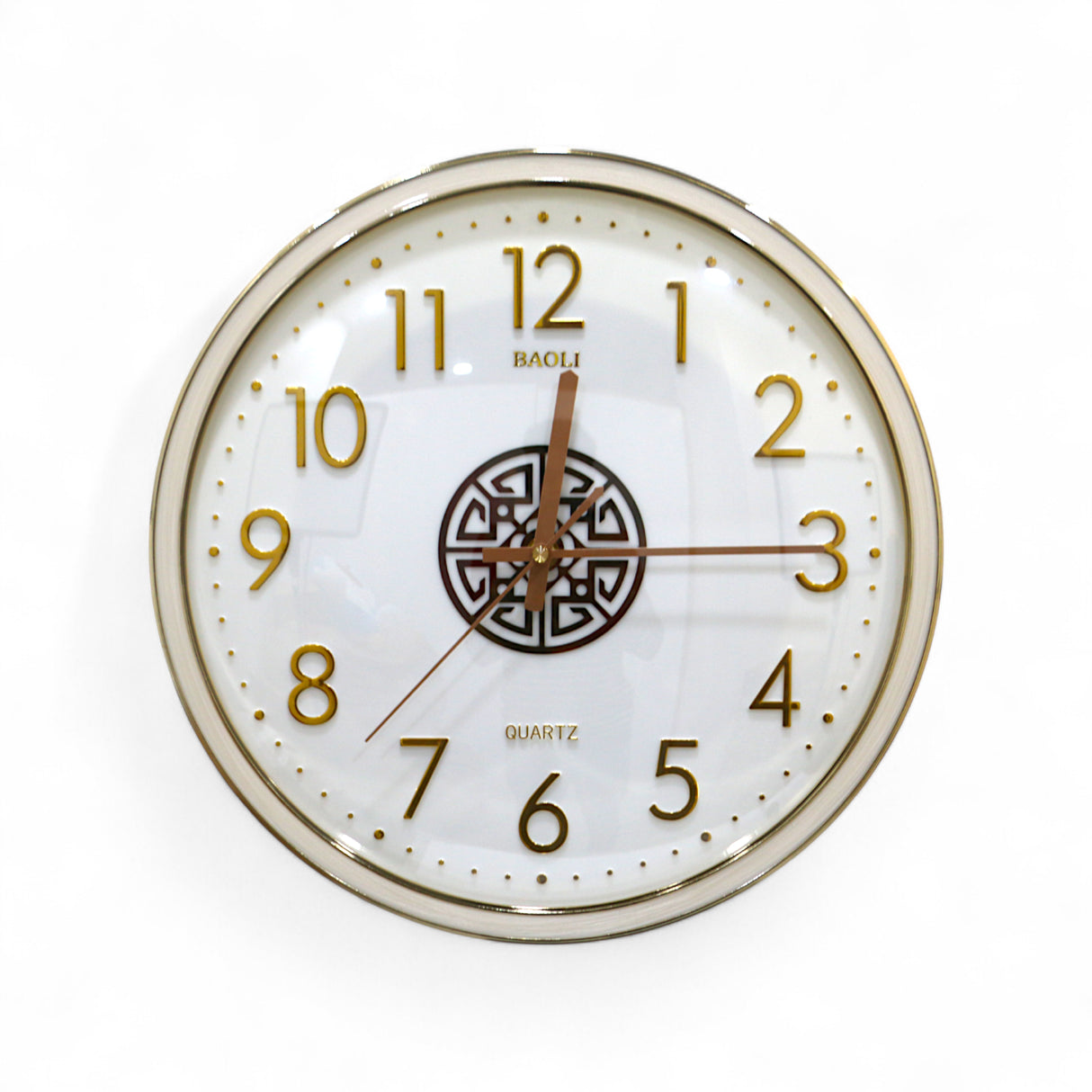 wall clock white 13.5''x13.5" china d709