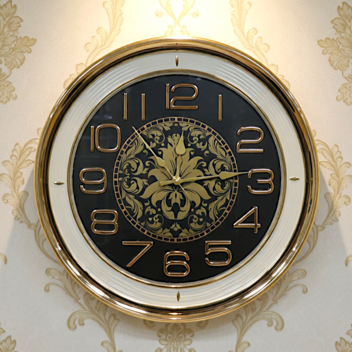 wall clock black 16"x16" china