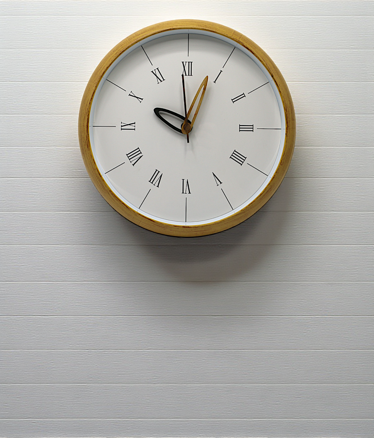 wall clock light brown roman china 12x12