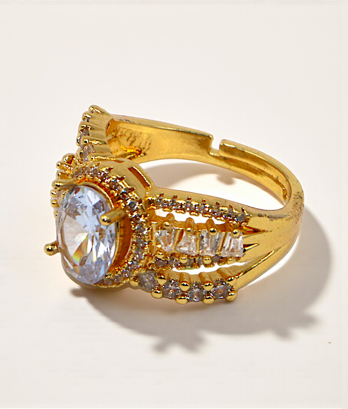 ring adjustable fancy stone