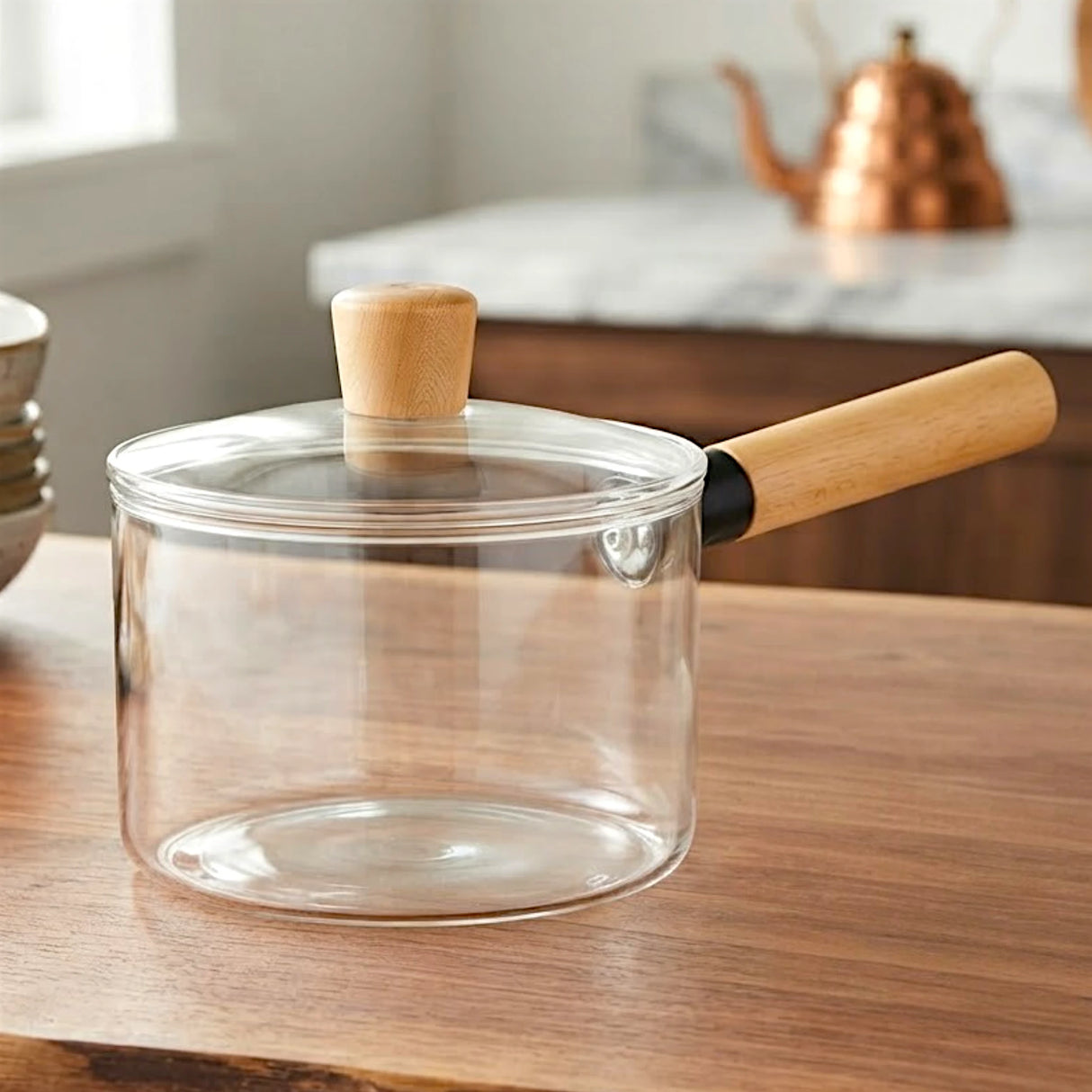 glass sauce pan & lid 1.6l with wood handle china wdb-03